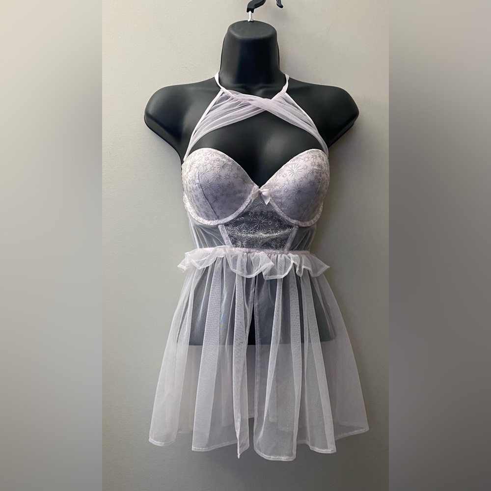 VS PNK/SLV Nightgown, 34C. *P1082 - Picture 1 of 6